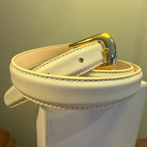 Nordstrom White Leather 7/8” Wide Belt with Gold Buckle Size Medium main image 6